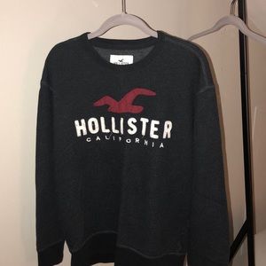 Hollister crewneck sweater
